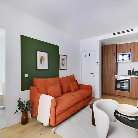Apartment Modern With Ac - 2p- Sacre-c Ur
